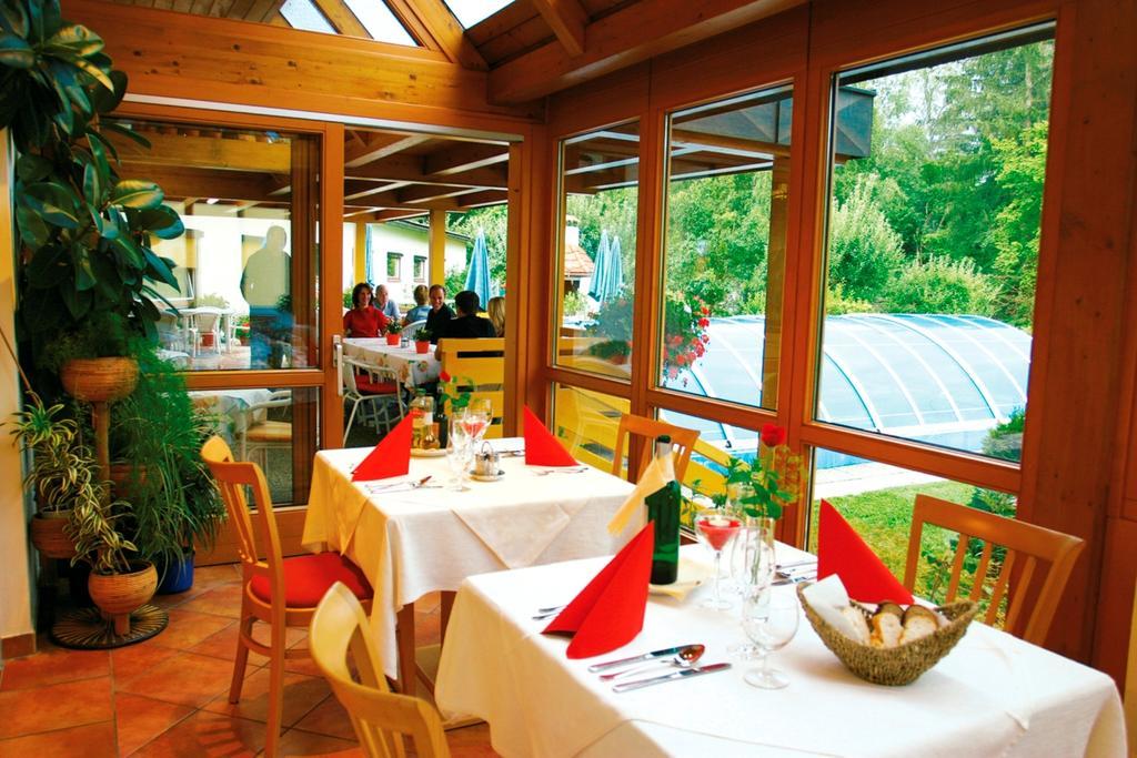 Hotel Restaurant Thadeushof Techelsberg Εξωτερικό φωτογραφία
