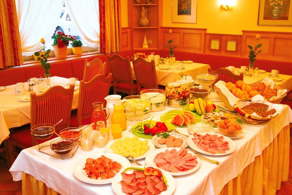 Hotel Restaurant Thadeushof Techelsberg Εξωτερικό φωτογραφία