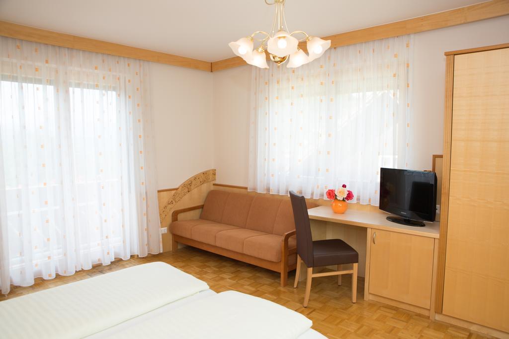 Hotel Restaurant Thadeushof Techelsberg Εξωτερικό φωτογραφία